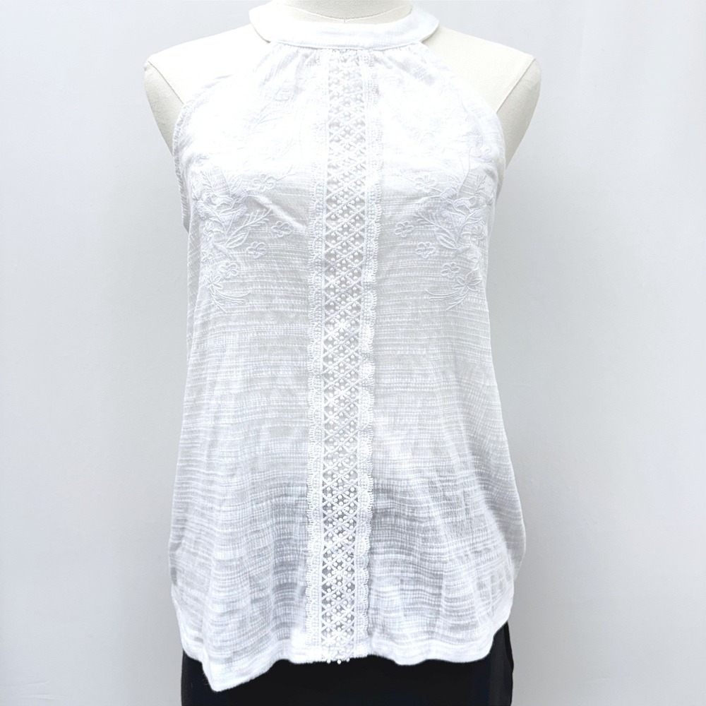 Cable & Gauge White Embroidered Gauze Mock Neck Halter Tank Top NWT Medium